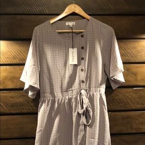 NWT Grey maternity/nursing friendly dress